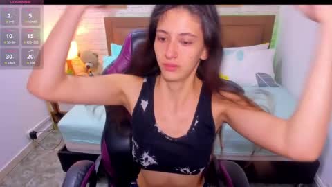 Snapshot of julieth_love_ chatting on 09.21.25 Julieth  online show from 09.21.25