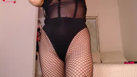 Snapshot of julieth_spencer1 chatting on 10.07.25 Julieta online show from 10.07.25