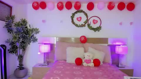 Julietha  online show from 09.22.25