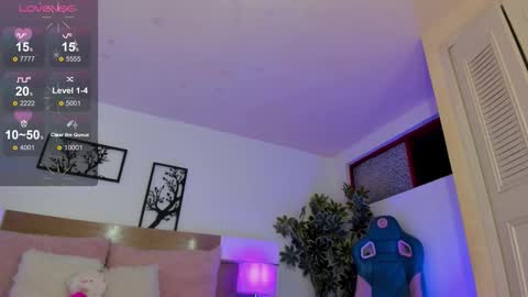 Julietha  online show from 10.15.25