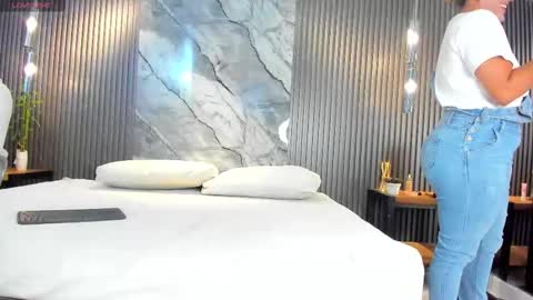 Julietha online show from 11.21.25