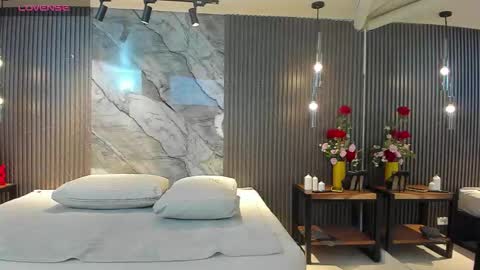 Snapshot of julietha_taylor chatting on 03.17.26 Julietha online show from 03.17.26