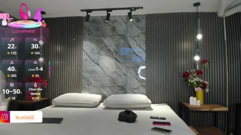 Snapshot of julietha_taylor chatting on 04.11.26 Julietha online show from 04.11.26