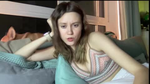 julietsensation online show from 02.16.25