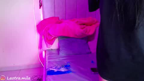 IG mila delux online show from 10.04.25