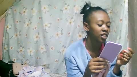 Snapshot of juliette9794 chatting on 09.12.25 juliette9794 online show from 09.12.25