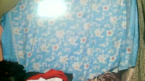 Snapshot of juliette9794 chatting on 09.28.25 juliette9794 online show from 09.28.25