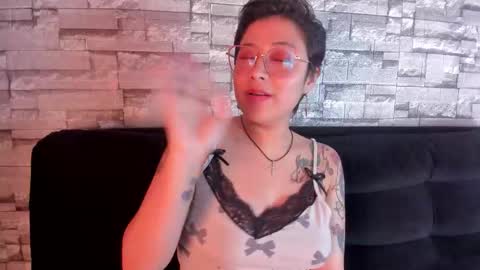 Julieta online show from 10.29.25