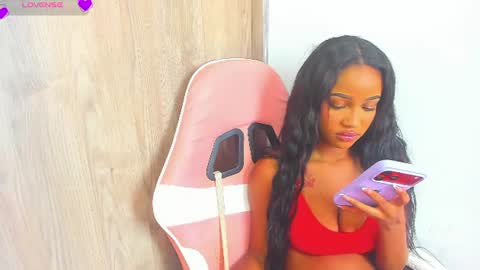 julitpink online show from 06.24.26