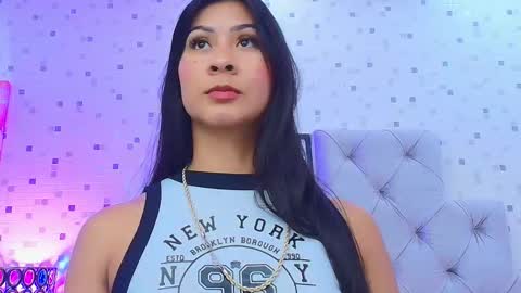 Julieta Reyes   online show from 11.30.25