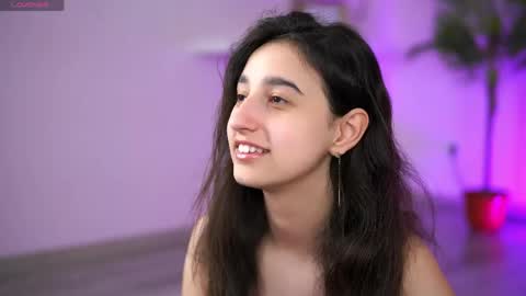 Snapshot of jullyfox chatting on 04.28.26 Foxy online show from 04.28.26