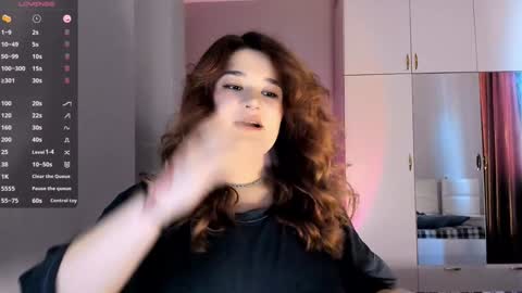 Julie online show from 01.30.25