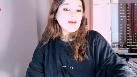 Julie online show from 02.12.25