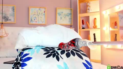  Juliana  online show from 10.06.25