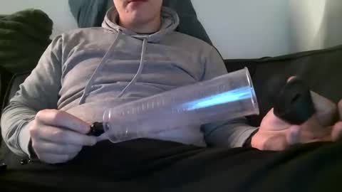 julzzy21 online show from 11.23.25