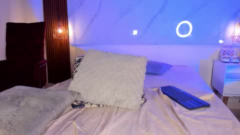 Gaby online show from 03.12.26