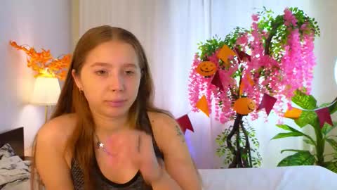 Kate online show from 10.17.25