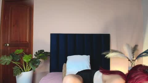 Snapshot of jupiterfoxxxx chatting on 05.25.26 Jupiter Fox online show from 05.25.26