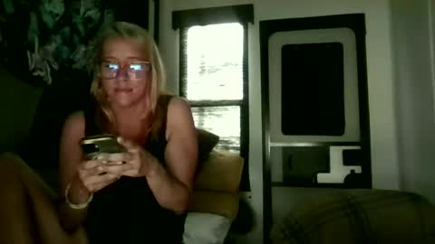 CamperGirl online show from 06.12.26