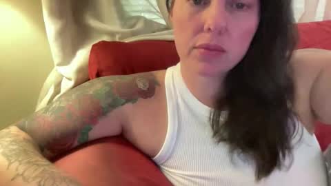 Flirty influncer online show from 12.03.25