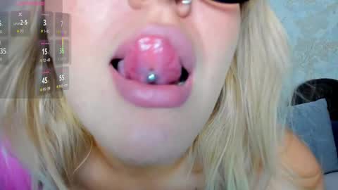 Alex Alexandra online show from 05.13.26