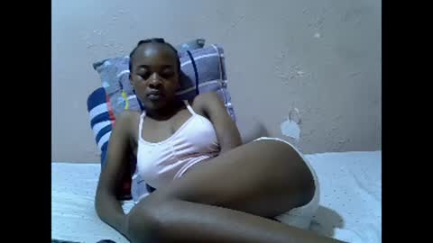 Snapshot of just_nuru chatting on 12.12.24 just_nuru online show from 12.12.24