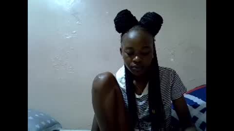 Snapshot of just_nuru chatting on 01.10.25 just_nuru online show from 01.10.25