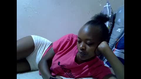 Snapshot of just_nuru chatting on 01.21.25 just_nuru online show from 01.21.25