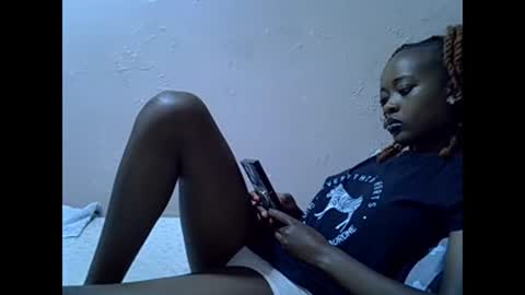 Snapshot of just_nuru chatting on 02.25.25 just_nuru online show from 02.25.25