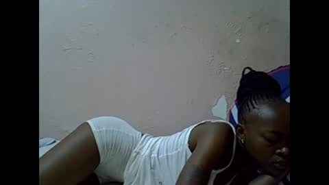 Snapshot of just_nuru chatting on 03.12.25 just_nuru online show from 03.12.25