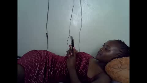 Snapshot of just_nuru chatting on 09.15.25 just_nuru online show from 09.15.25