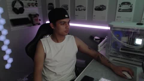 Snapshot of justagamerxxx chatting on 11.15.25 Rhys online show from 11.15.25