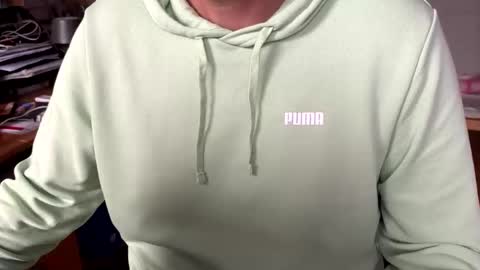 Snapshot of justanotherdude1178 chatting on 09.25.25 justanotherdude1178 online show from 09.25.25