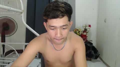 Cyril online show from 04.12.26