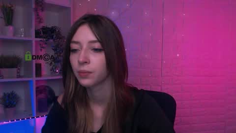 Snapshot of justcamila_ chatting on 10.02.25 justcamila online show from 10.02.25