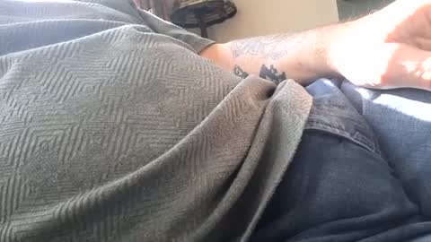 justenjoyingurcompany online show from 03.05.25