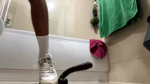 Snapshot of justin_huge chatting on 10.16.25 Justin online show from 10.16.25