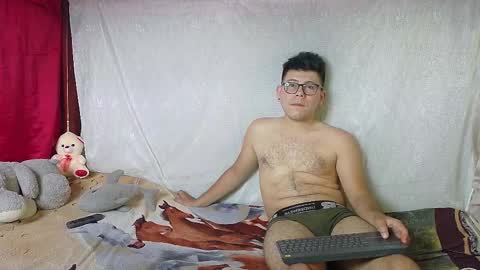 JUSTIN Y JAZMIN online show from 03.04.26