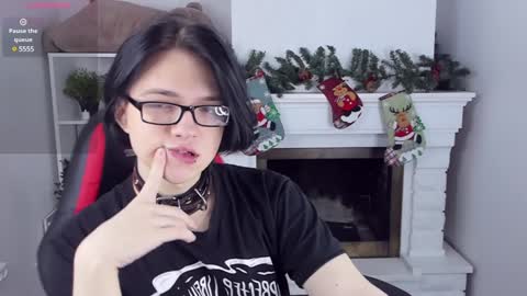 Snapshot of justin_twinkboy chatting on 12.24.24 JUSTIN online show from 12.24.24