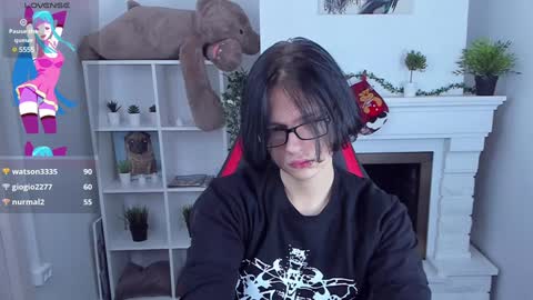 Snapshot of justin_twinkboy chatting on 01.08.25 JUSTIN online show from 01.08.25