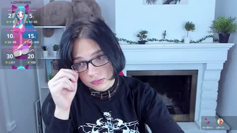 Snapshot of justin_twinkboy chatting on 01.12.25 JUSTIN online show from 01.12.25