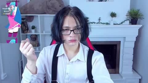Snapshot of justin_twinkboy chatting on 01.19.25 JUSTIN online show from 01.19.25