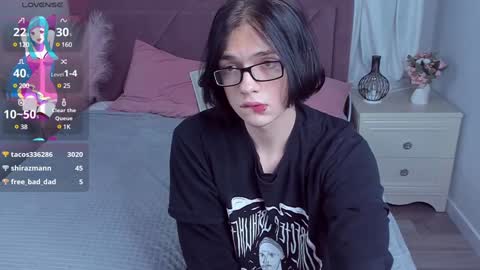 Snapshot of justin_twinkboy chatting on 01.24.25 JUSTIN online show from 01.24.25