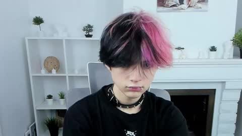 Snapshot of justin_twinkboy chatting on 09.14.25 JUSTIN online show from 09.14.25