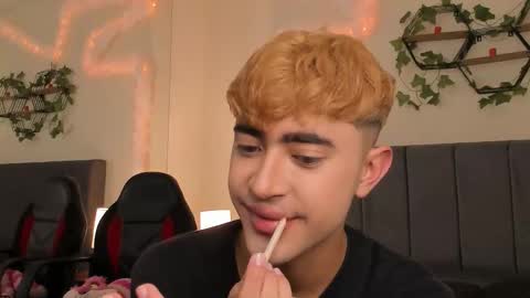 Justin online show from 09.23.25