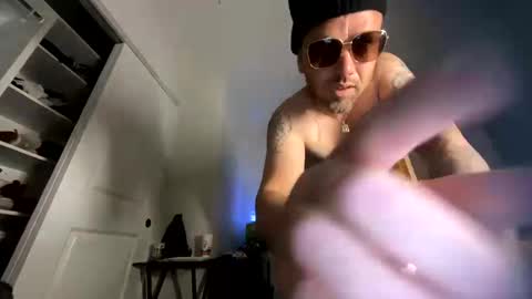 Snapshot of justindebondt202328563 chatting on 10.10.25 justindebondt202328563 online show from 10.10.25