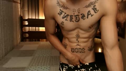 justine_hunk online show from 12.02.24