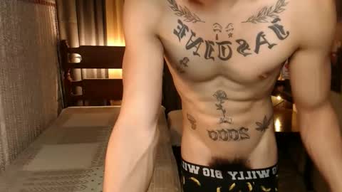 justine_hunk online show from 02.24.25