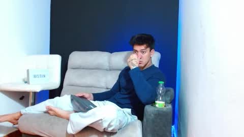 justinfuller_31 online show from 02.18.26