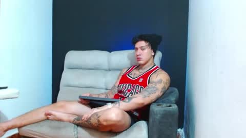 justinfuller_31 online show from 07.25.26